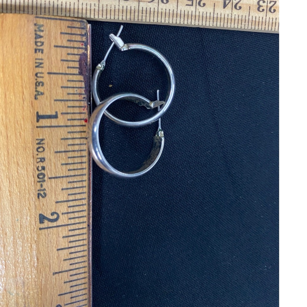 Silver tone Hoop Earrings Classic Hoop Style for Women Everyday Wear